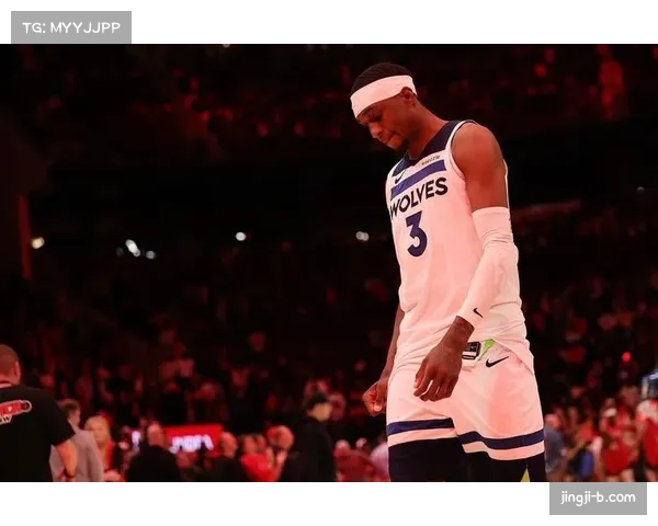 丹尼尔斯抢断能力出众 防守端改变比赛走势